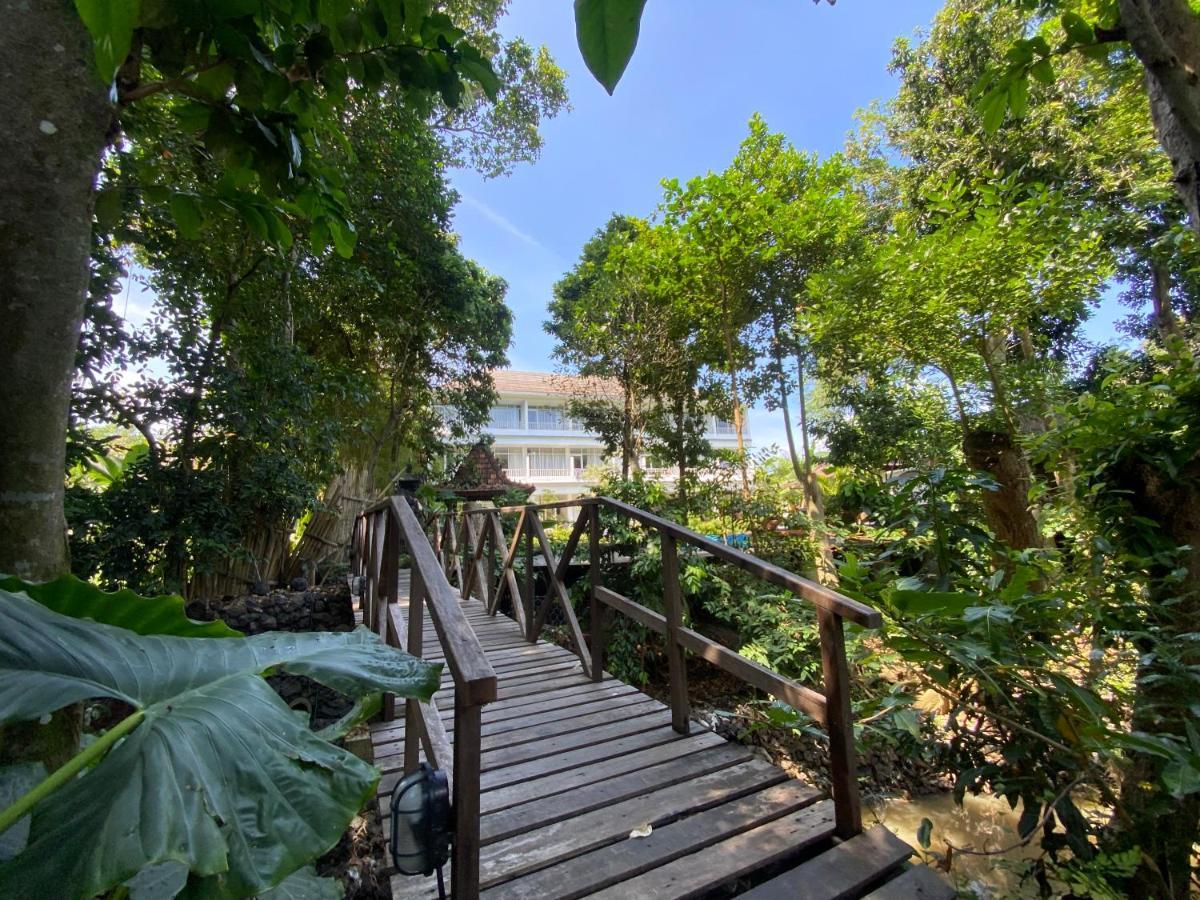 Mahamustika Riverside Canggu Eksteriør bilde