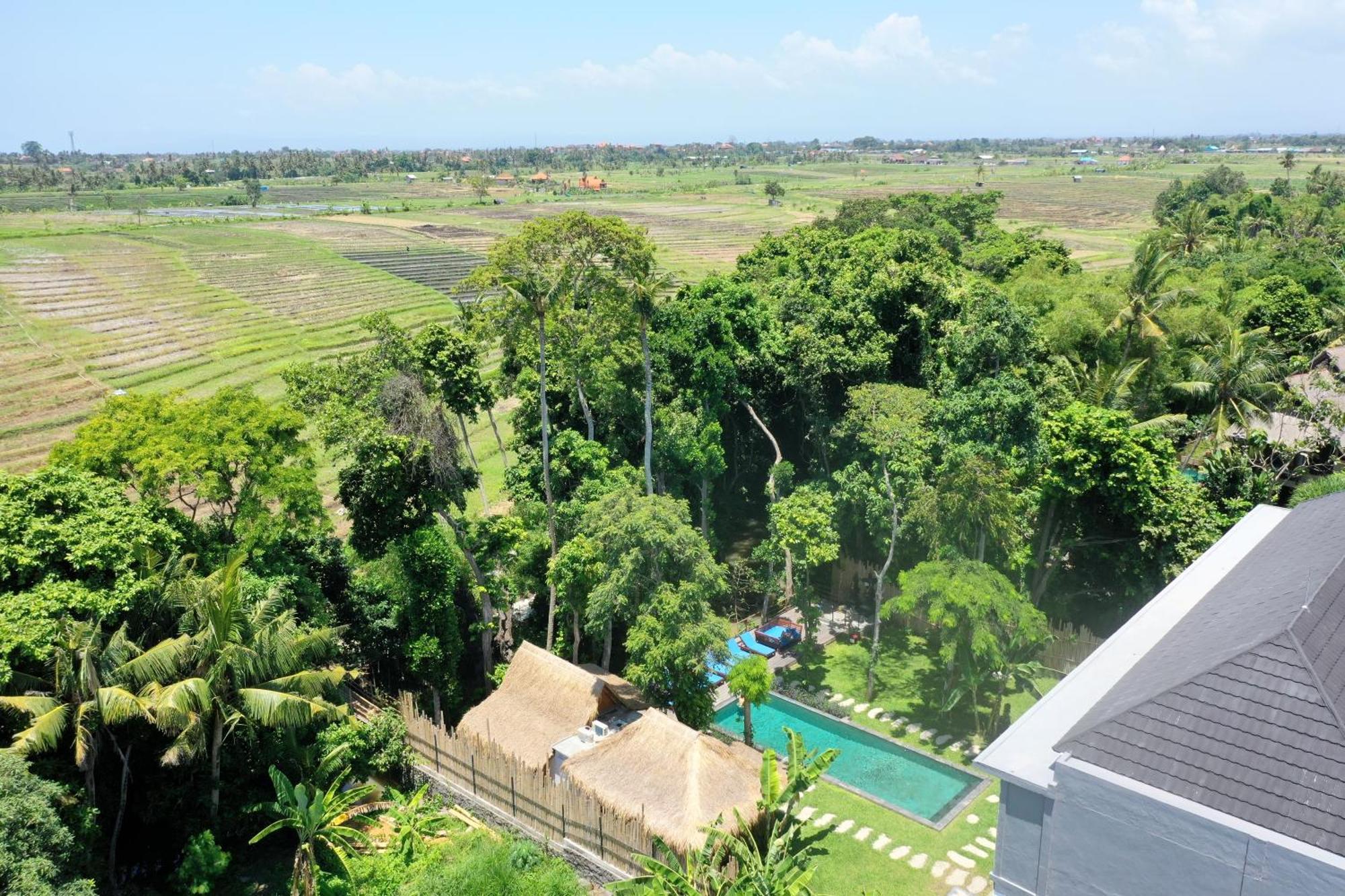 Mahamustika Riverside Canggu Eksteriør bilde